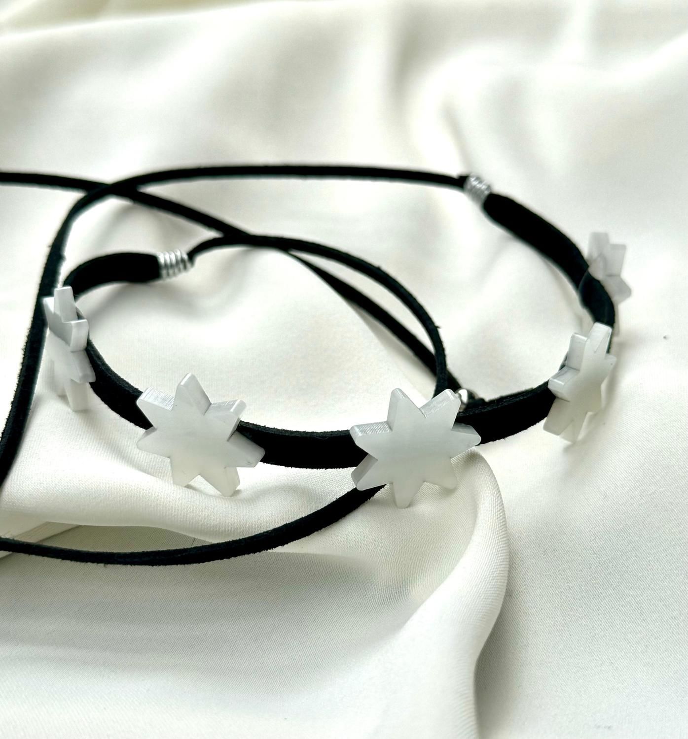 Stars Choker Black crudo 